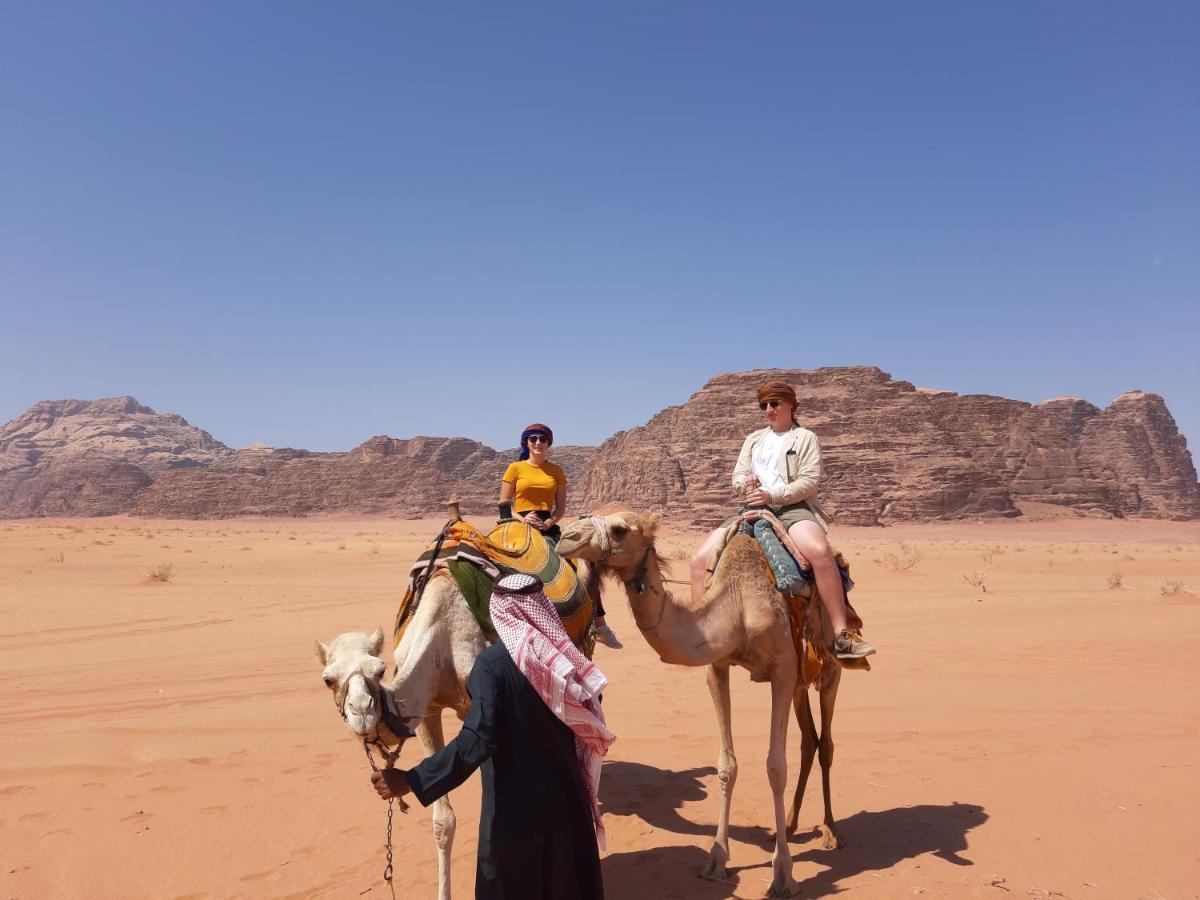 Wadi Rum Desert Secret Camp Вади Рум Екстериор снимка