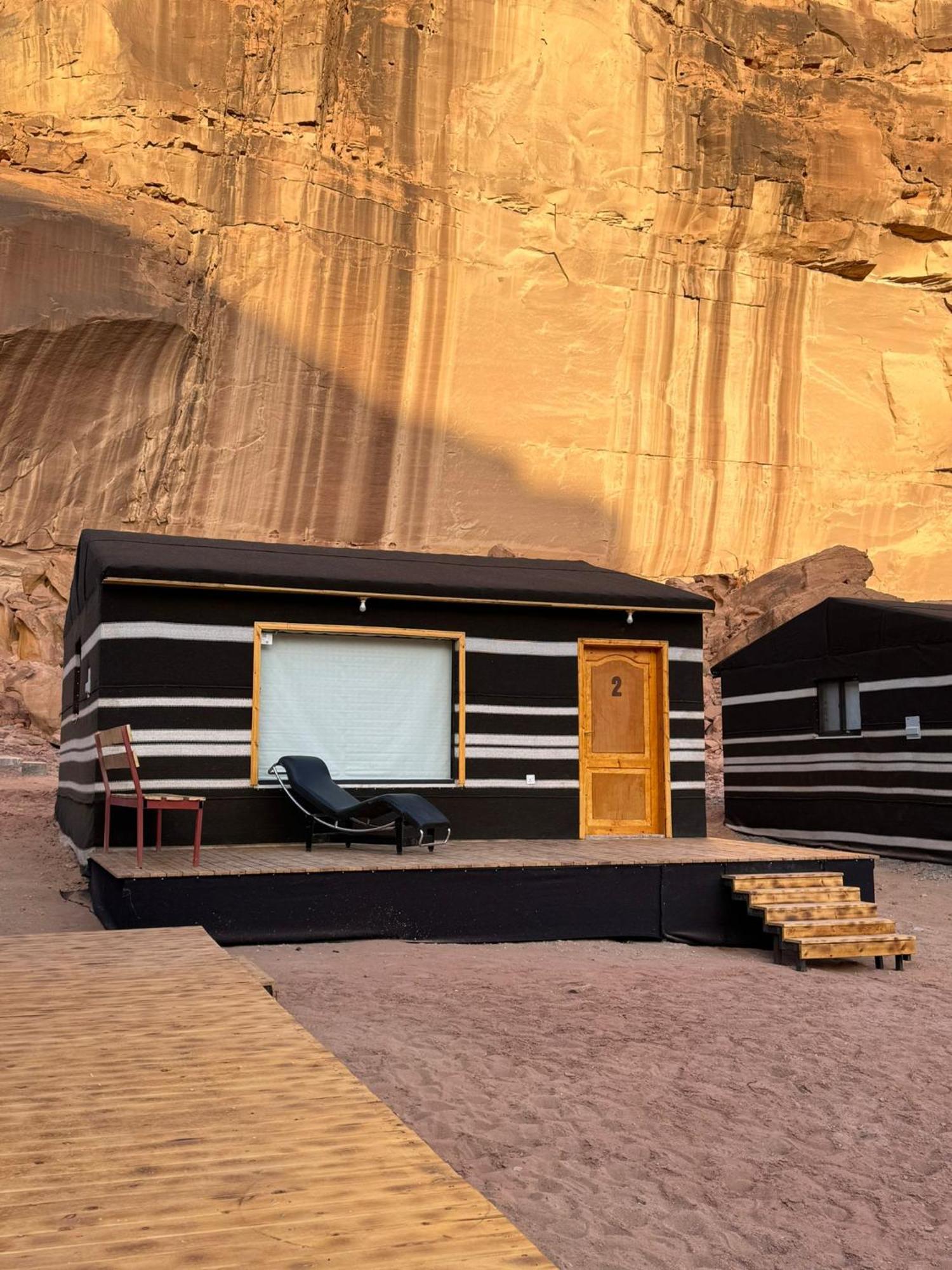 Wadi Rum Desert Secret Camp Вади Рум Екстериор снимка