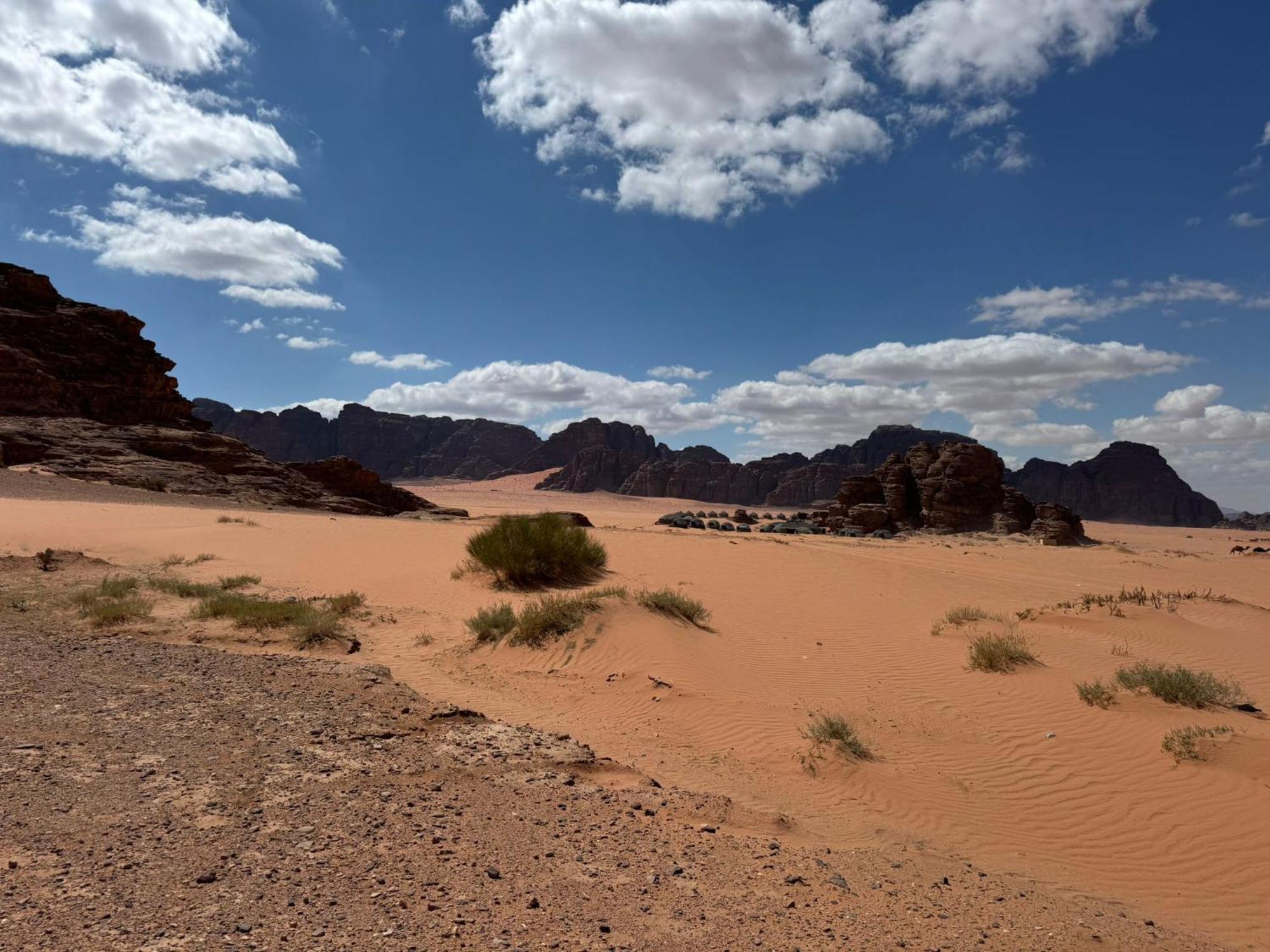 Wadi Rum Desert Secret Camp Вади Рум Екстериор снимка