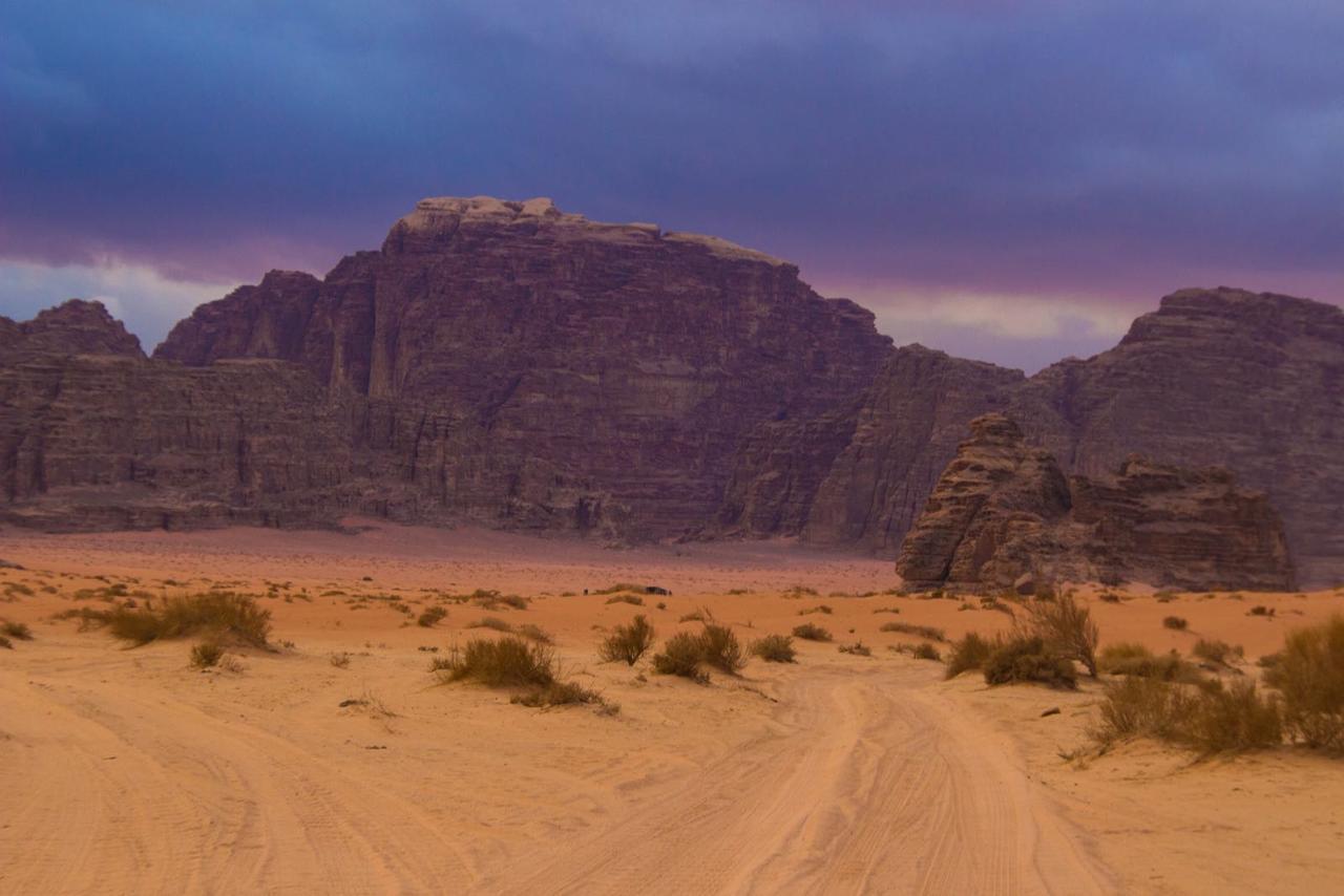 Wadi Rum Desert Secret Camp Вади Рум Екстериор снимка