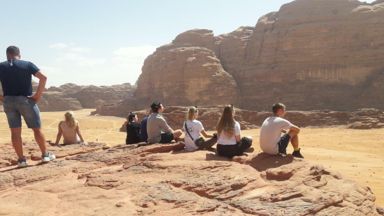 Wadi Rum Desert Secret Camp Вади Рум Екстериор снимка