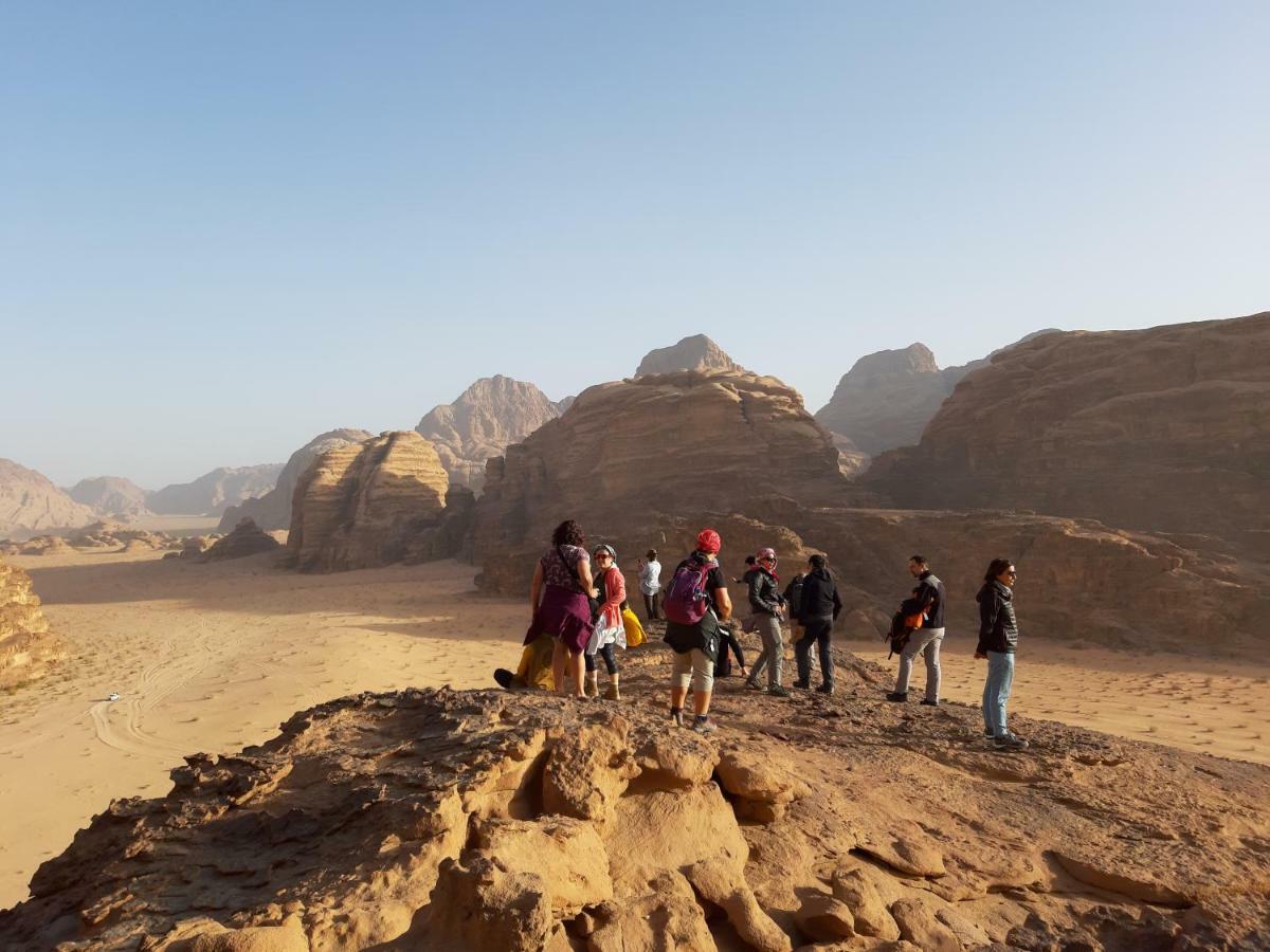 Wadi Rum Desert Secret Camp Вади Рум Екстериор снимка